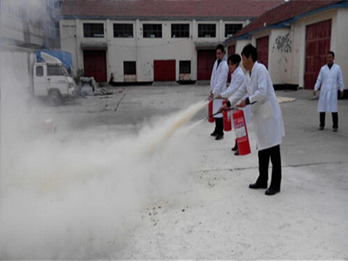 济南商河县农产品质量检测中心开展消防演练-