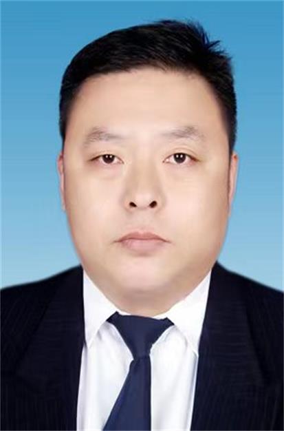 张勇.jpg