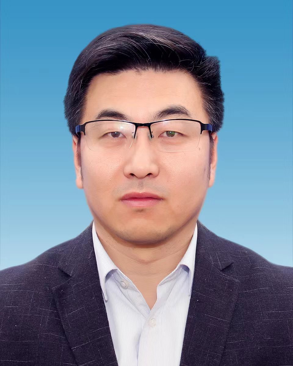 张戈.jpg 张戈.jpg